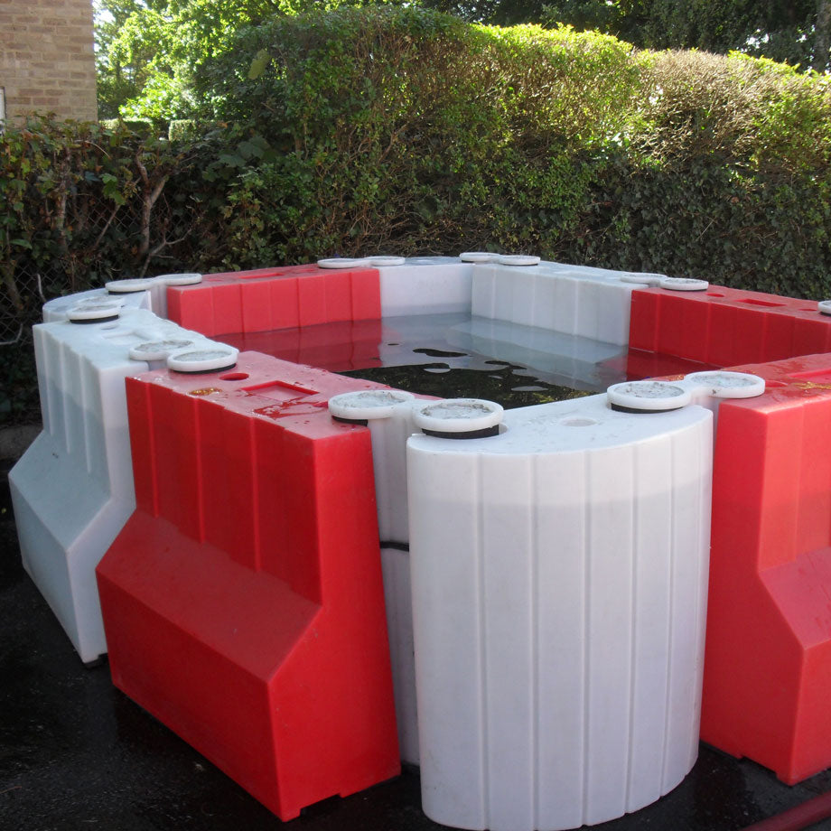 Floodstop Barrier | 0.9m High | Self-filling Unit - FL-FS090SW ASSY || 994mm W x 750mm L x 900mm H