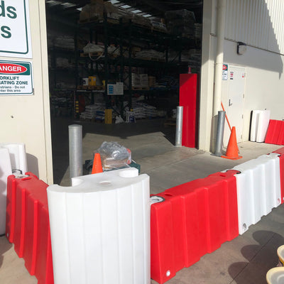 Floodstop Barrier | 0.65m High | Pre-filled Unit - FL-FS065PR ASSY || 1390mm W x 650mm L x 650mm H